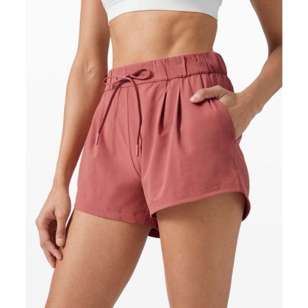 Lululemon Stroll At Sundown Shorts Cherry Tint Size 10 3” Inseam